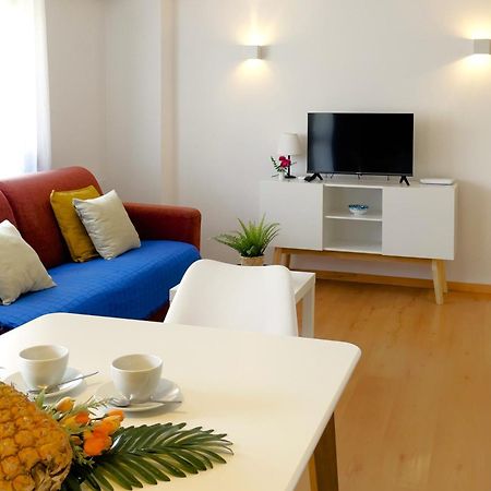 Mediterraneo 508. Fantastic Studio On The Beachfront With Sea Views. Marbella Exteriér fotografie